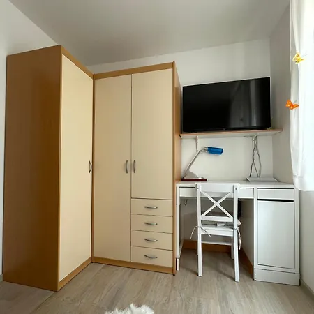Apartma Kiki *