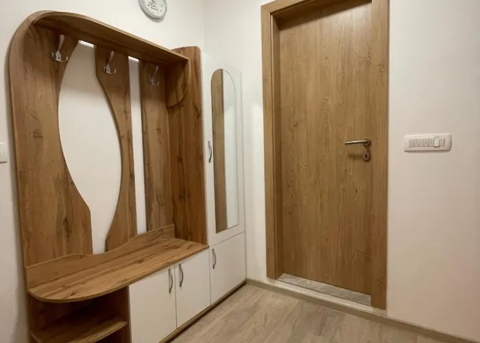 Apartma Kiki דירה קופר