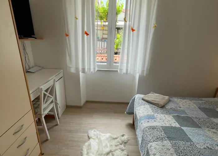 Apartma Kiki דירה